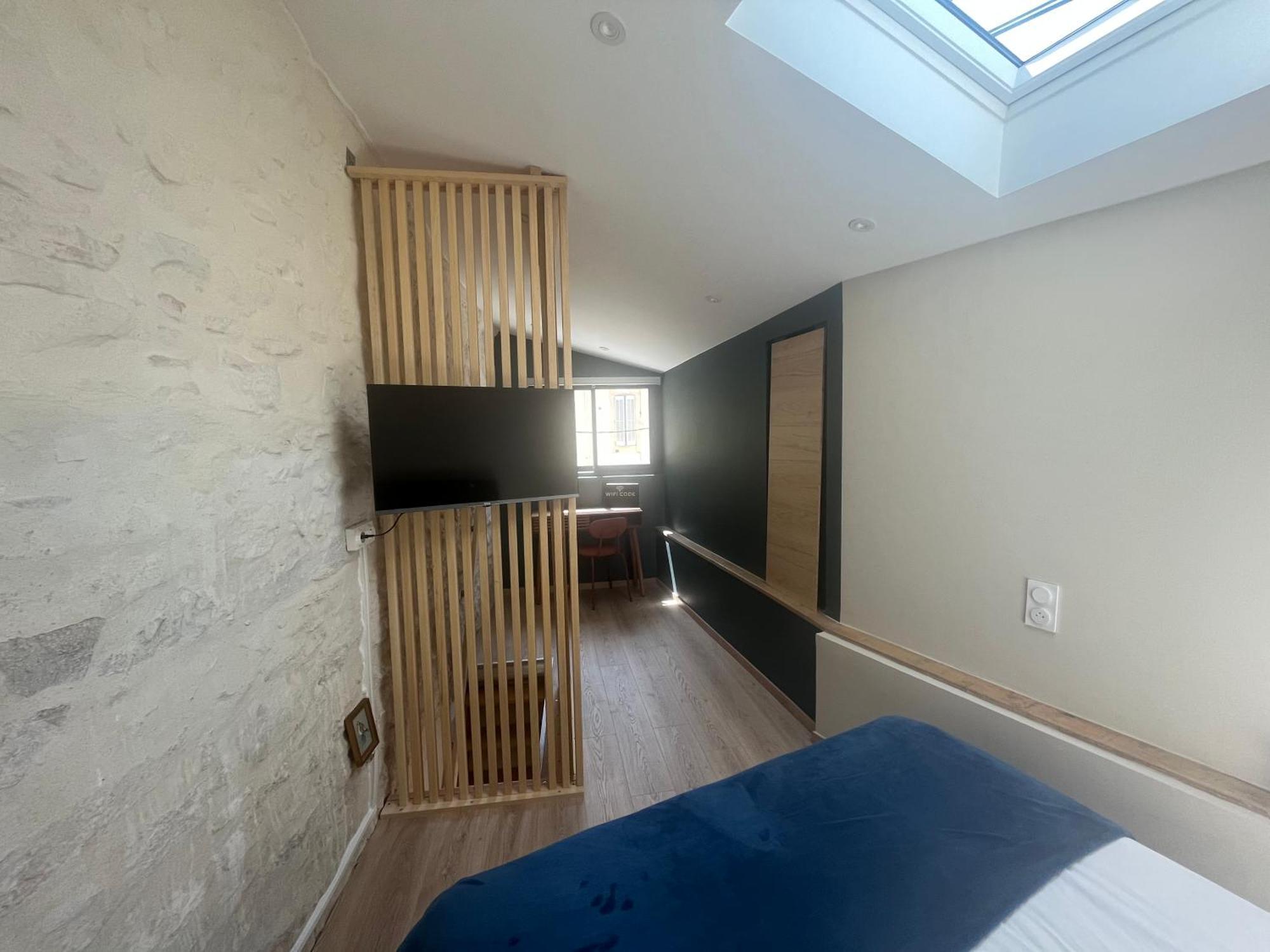 Le Duplex Studio Centre De Nimes Avec Clim Zewnętrze zdjęcie